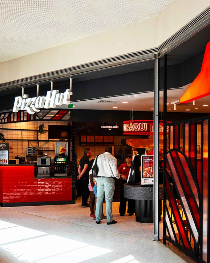 Pizza Hut Mira Maia Shopping